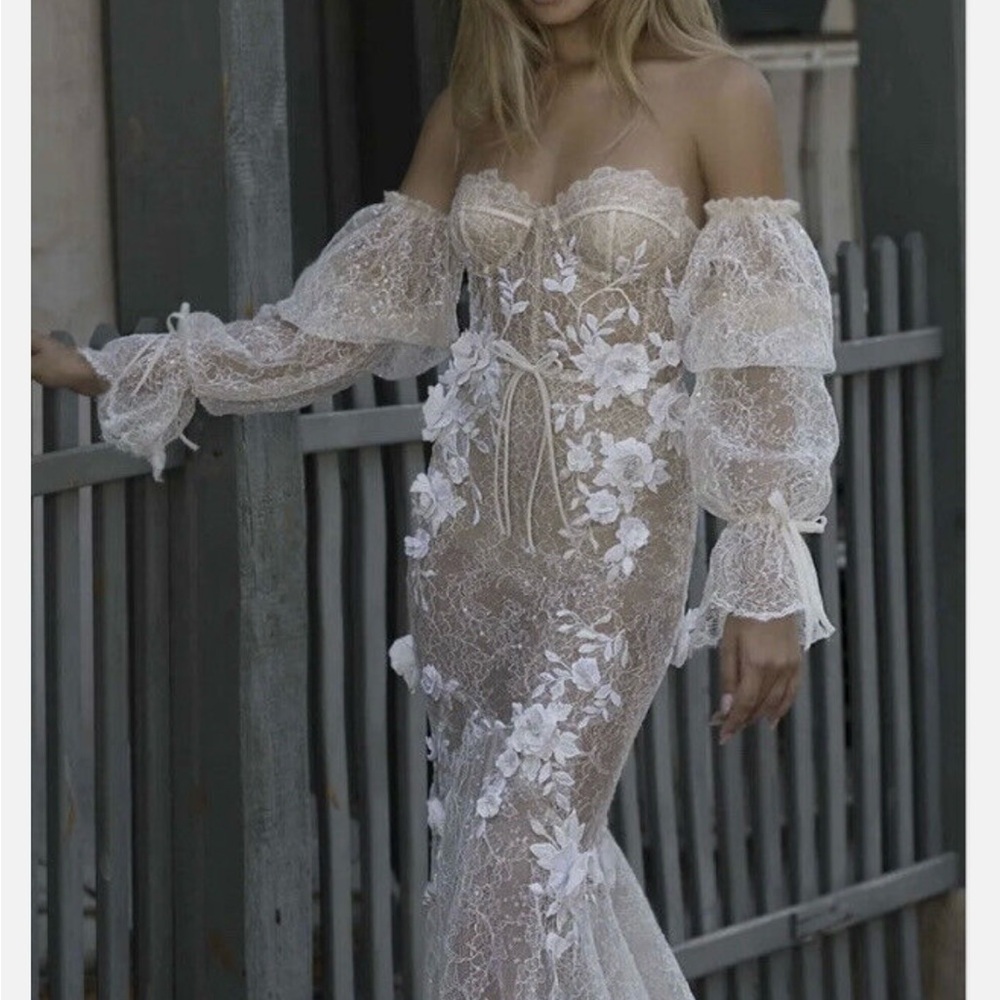 Berta Privee wedding dress 21-P102
